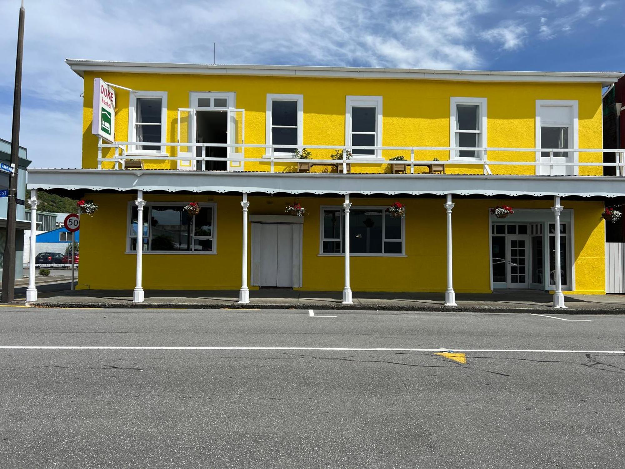 The Duke Hostel Greymouth Exterior foto The hotel in 2019